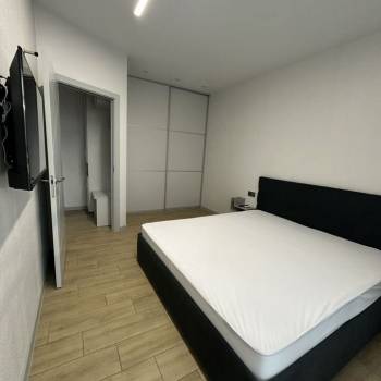 Сдается 1-комнатная квартира, 32,9 м²