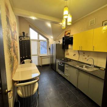 Сдается 2-х комнатная квартира, 56 м²