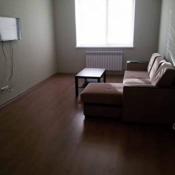 Продается 1-комнатная квартира, 40,7 м²