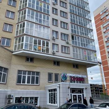 Продается 1-комнатная квартира, 37 м²