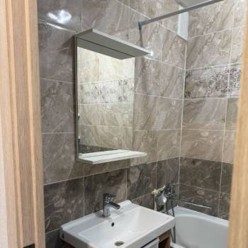 Сдается 2-х комнатная квартира, 65 м²