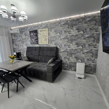 Продается 1-комнатная квартира, 50,5 м²