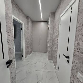 Продается 1-комнатная квартира, 50,5 м²