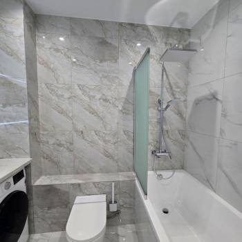 Продается 1-комнатная квартира, 50,5 м²
