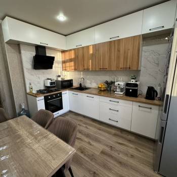 Продается 2-х комнатная квартира, 65 м²
