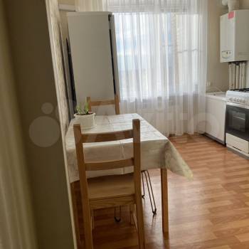 Сдается 1-комнатная квартира, 46,1 м²