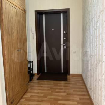 Сдается 1-комнатная квартира, 46,1 м²