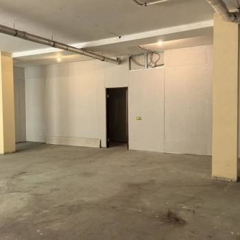 Сдается Нежилое помещение, 340 м²
