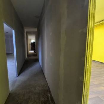 Сдается Нежилое помещение, 340 м²