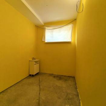Сдается Нежилое помещение, 340 м²