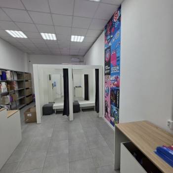 Продается Нежилое помещение, 83,4 м²
