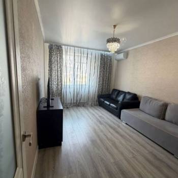 Сдается 2-х комнатная квартира, 57 м²
