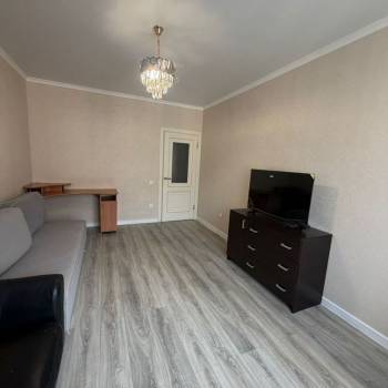 Сдается 2-х комнатная квартира, 57 м²