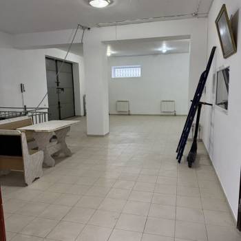 Сдается Нежилое помещение, 256,5 м²