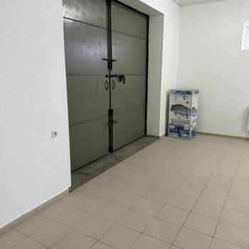 Сдается Нежилое помещение, 256,5 м²