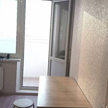 Сдается 1-комнатная квартира, 35 м²