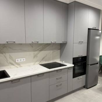 Сдается 1-комнатная квартира, 42 м²