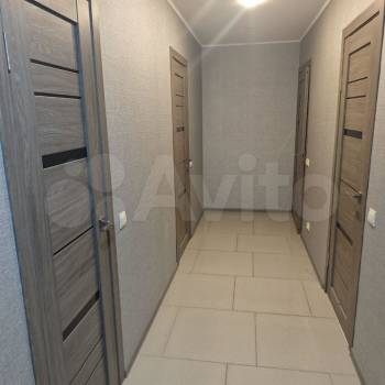 Продается 1-комнатная квартира, 43 м²
