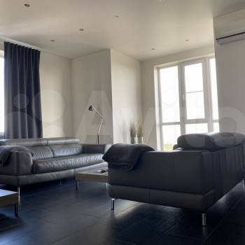 Продается 2-х комнатная квартира, 72 м²