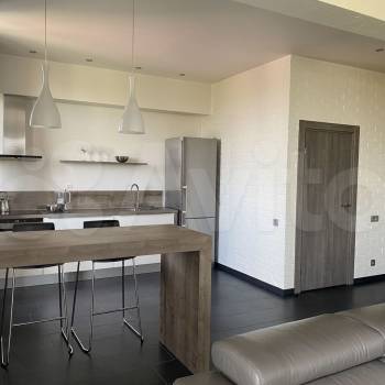 Продается 2-х комнатная квартира, 72 м²