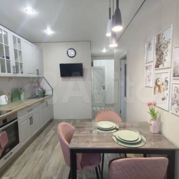 Сдается 1-комнатная квартира, 43 м²