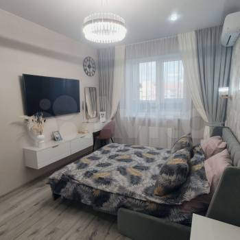 Сдается 1-комнатная квартира, 43 м²