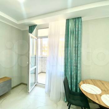 Сдается 1-комнатная квартира, 38 м²