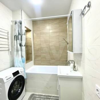 Сдается 1-комнатная квартира, 38 м²