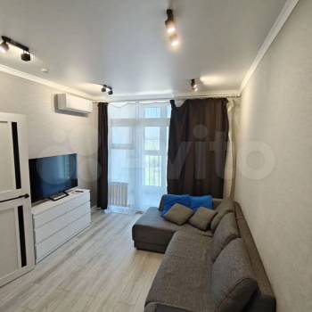Продается 1-комнатная квартира, 32,7 м²
