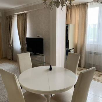 Сдается Многокомнатная квартира, 95 м²