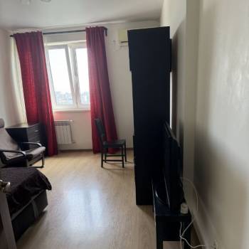 Сдается 1-комнатная квартира, 45 м²