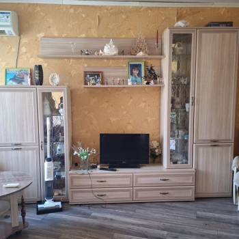 Продается Многокомнатная квартира, 84 м²