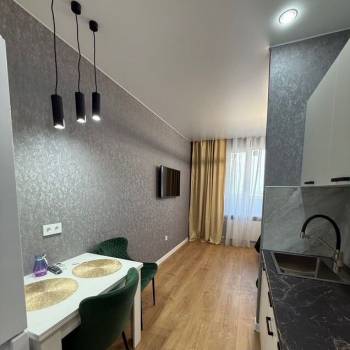 Продается 1-комнатная квартира, 32 м²