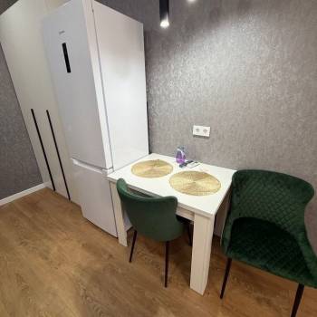 Продается 1-комнатная квартира, 32 м²