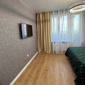 Продается 1-комнатная квартира, 32 м²