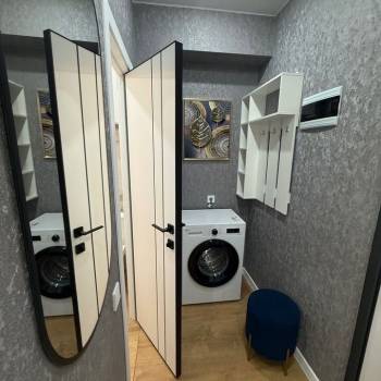 Продается 1-комнатная квартира, 32 м²