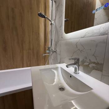 Продается 1-комнатная квартира, 32 м²