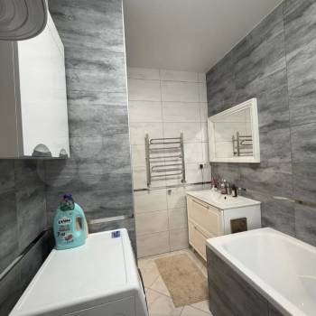 Продается 2-х комнатная квартира, 53,4 м²