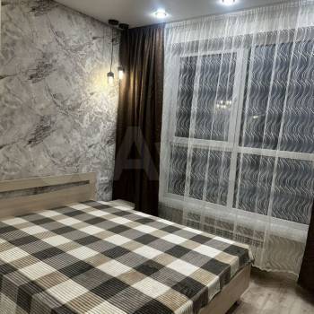 Сдается 1-комнатная квартира, 35 м²