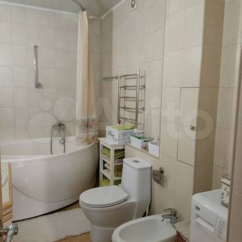 Продается 1-комнатная квартира, 48 м²