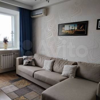 Продается 1-комнатная квартира, 48 м²