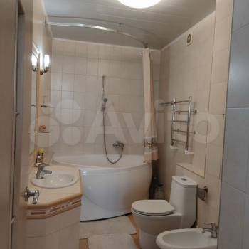 Продается 1-комнатная квартира, 48 м²
