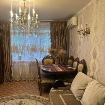 Продается 2-х комнатная квартира, 54 м²