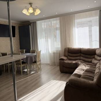 Сдается 2-х комнатная квартира, 62 м²