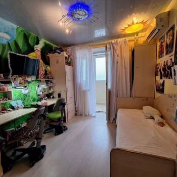 Продается 1-комнатная квартира, 36 м²