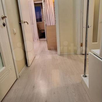 Продается 1-комнатная квартира, 36 м²