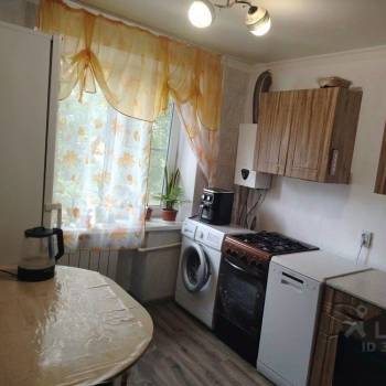Продается 2-х комнатная квартира, 44 м²