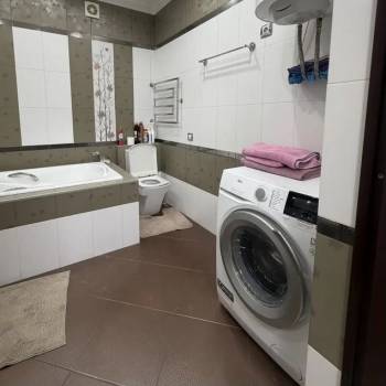 Сдается 2-х комнатная квартира, 70 м²