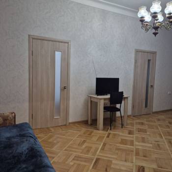 Сдается Многокомнатная квартира, 63 м²