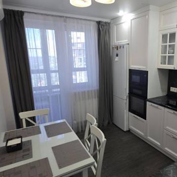 Сдается 2-х комнатная квартира, 62 м²